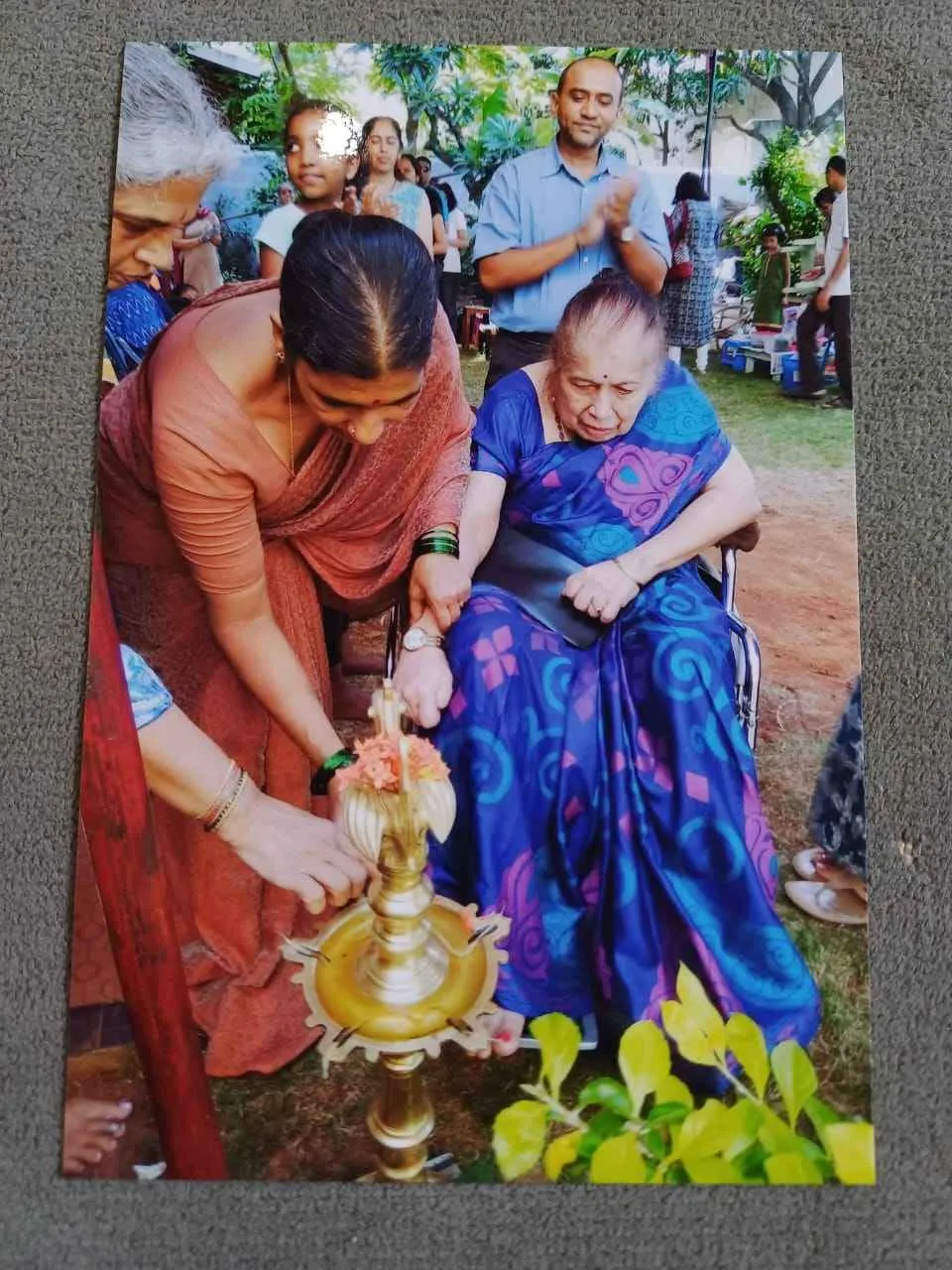 On the last day of the camp, an exhibition would be organised for the parents where they could see what their children had been doing during the camp.