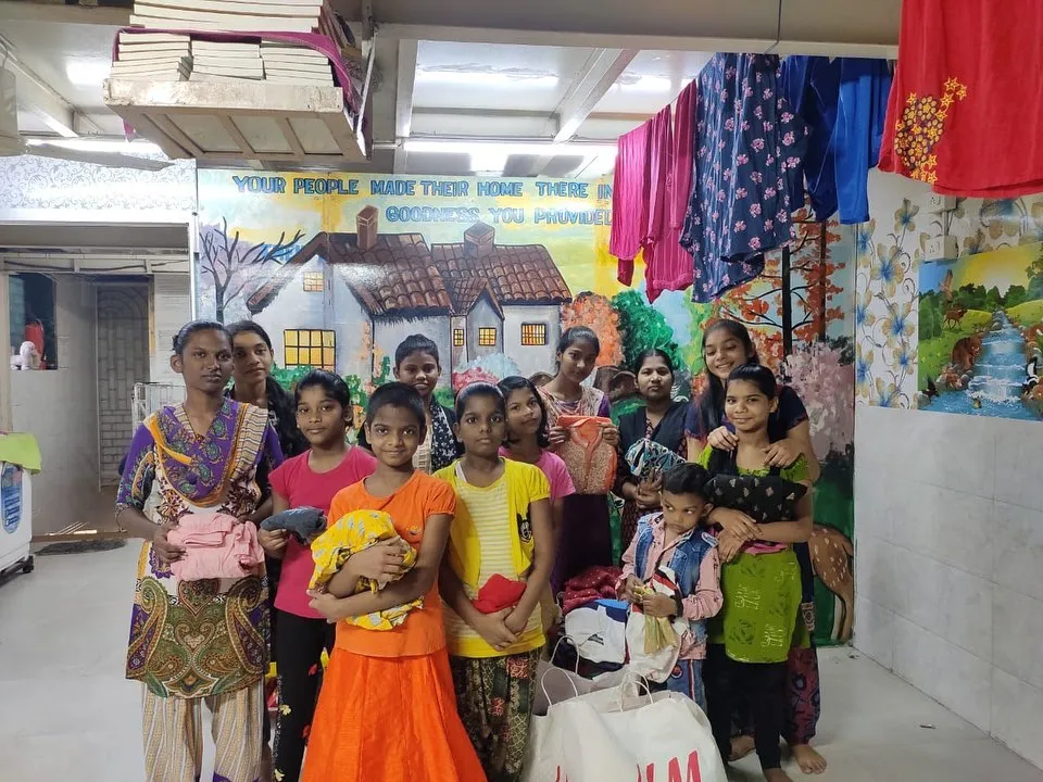 Happiee Souls also encourages people to spend time at NGOs and donate toys and games