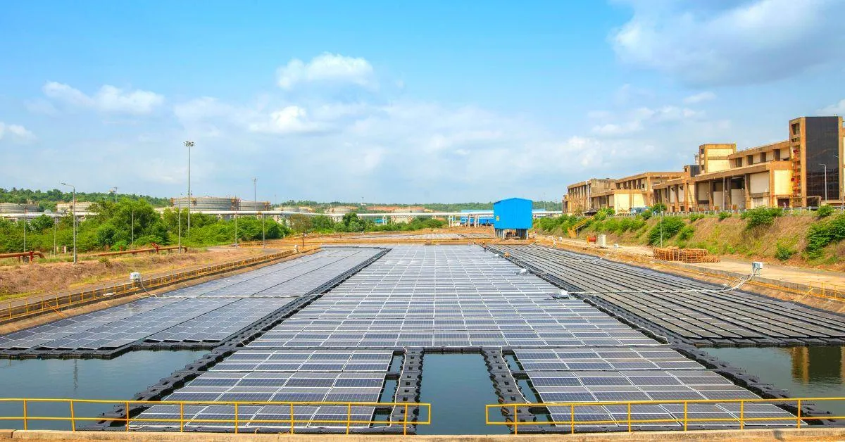Floating solar panels
