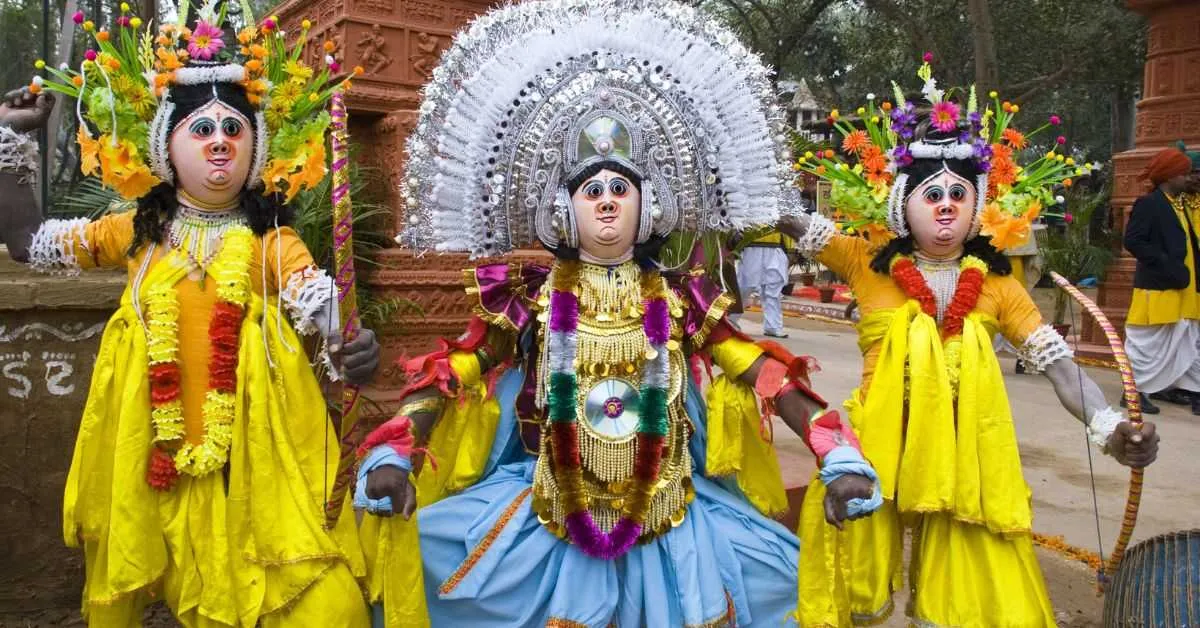 Chhau dance popular in Jharkhand, West Bengal and Odisha