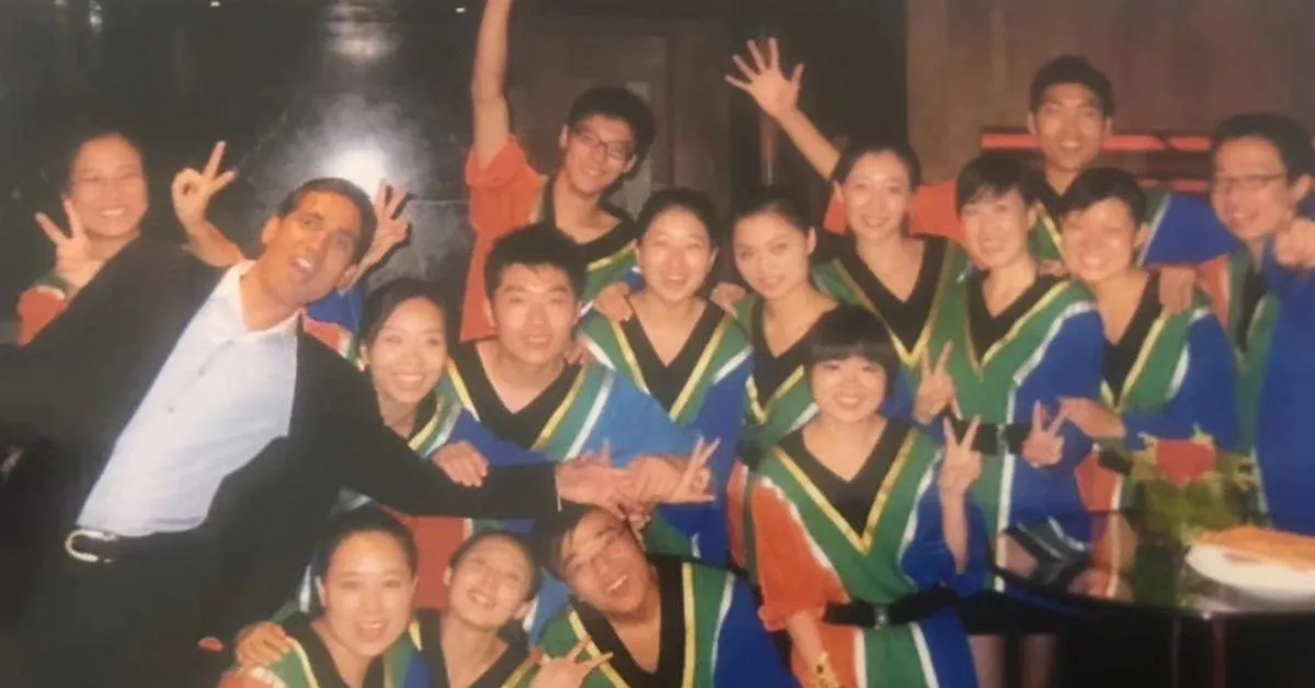 In 2005, Dev Raturi's fascination with Bruce Lee led him to move to China. 