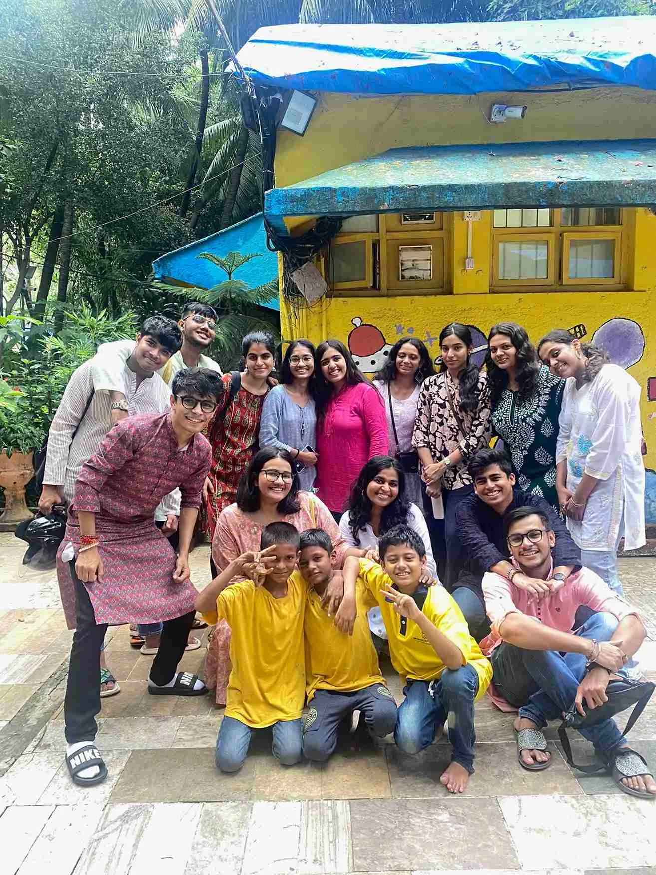 A happiness drive conducted by Change Is Us where the team visits orphanages and old age homes around the city of Mumbai