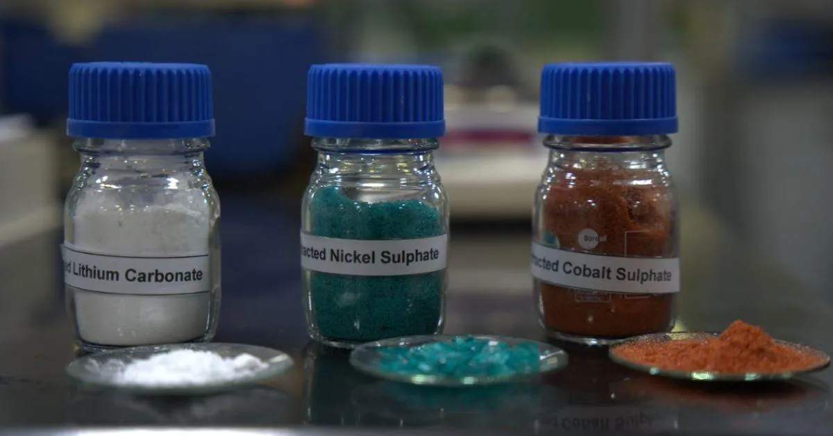 Extracting key materials while recycling Lithium-ion batteries