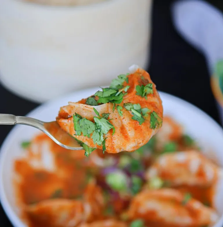 The makhani momos are loved for their creamy and tangy taste that finds favour in American and Indian palates both