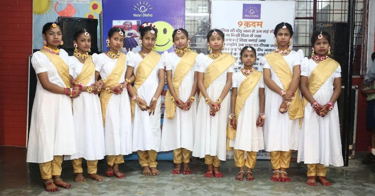 Nayi Disha is set up in the Harijan Colony of Gurugram and educates underprivileged children form the slum clusters