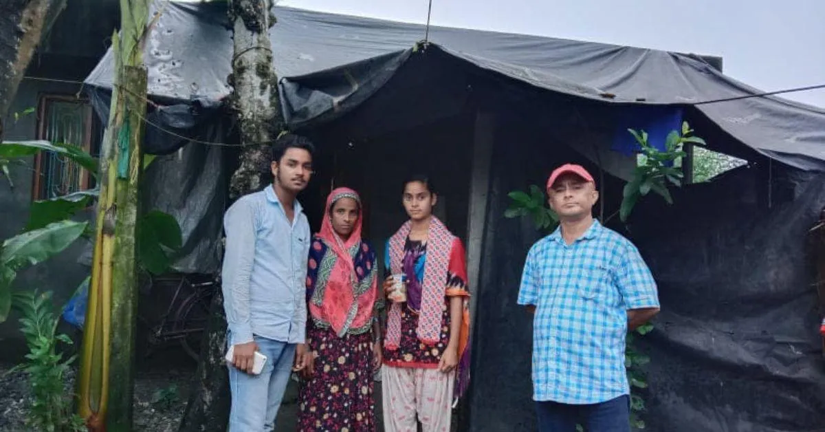 Raju Nepali, the founder of Duars Express Mail goes door-to-door in West Bengal educating families about human trafficking and telling them to safeguard their girls