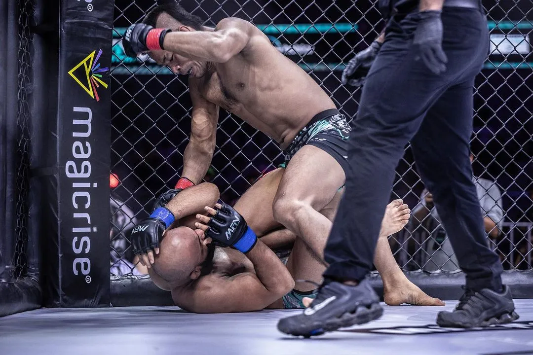 Chungreng Koren competing at an MFN event