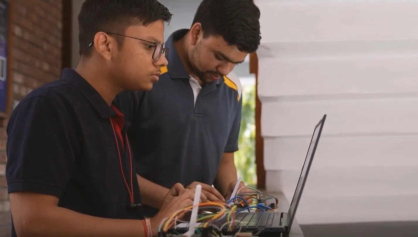 The programme stands out by offering hands-on workshops and project-based learning.