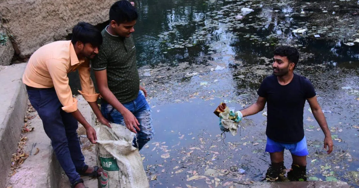 Tiwari was joined by villagers who saw their efforts as a service to God