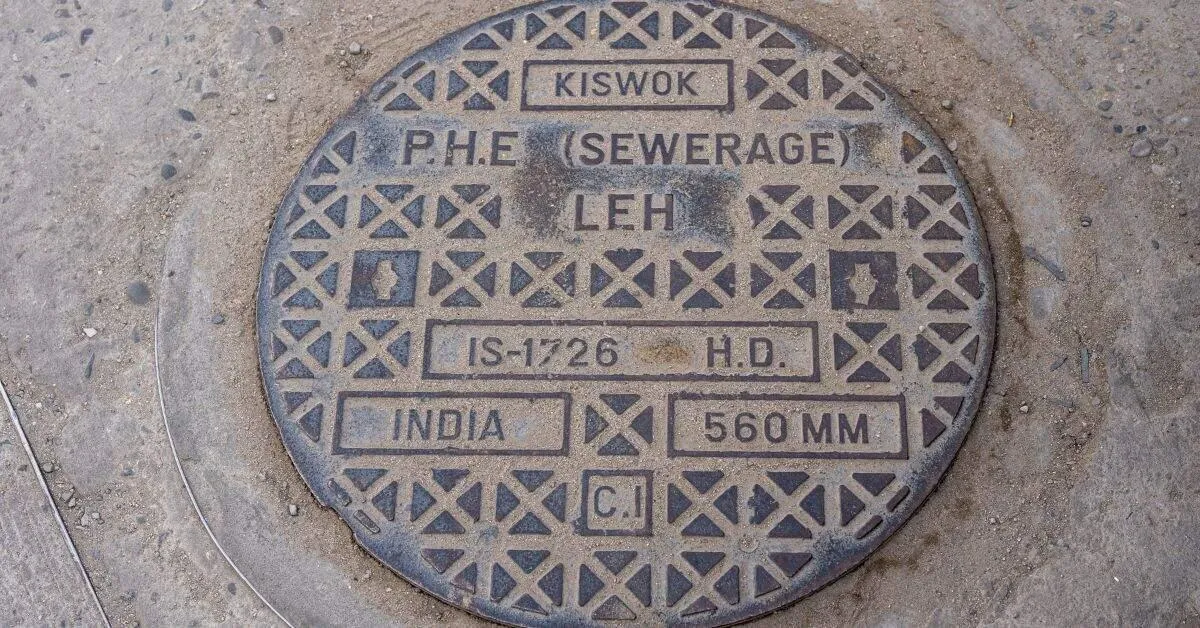 We are dealing with a broken sewage system