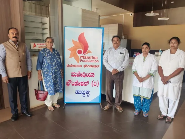 Alpa's visit to Majethia foundation- the first hospice in North Karnataka.<br />
