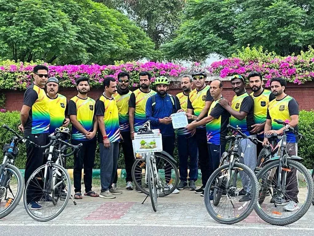 Sundaram Tiwari used to connect with people over social medai during his cycle yatra to arrange awareness campaigns 