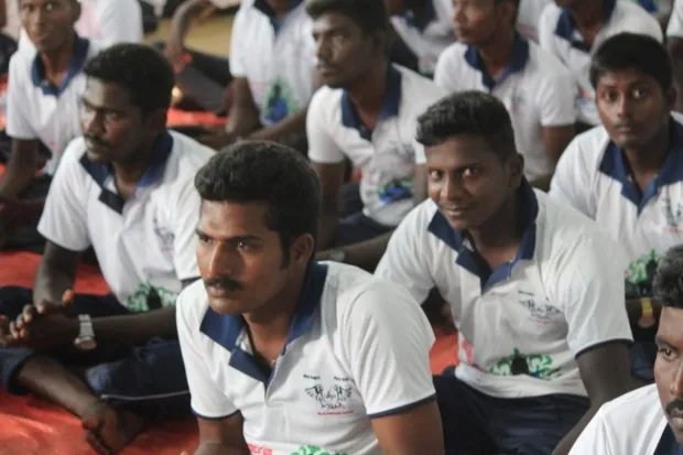 Puthiya Siragugal students