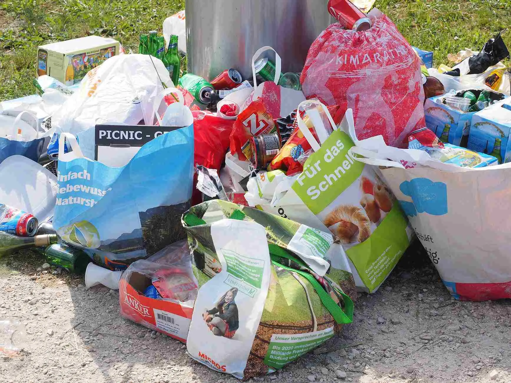 India generates around 150,000 tonnes of waste every single day