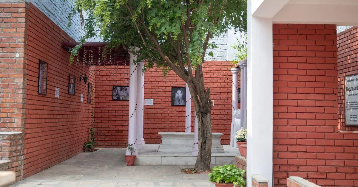 Begum Akhtar rests beside her mother in Karimganj, Lucknow