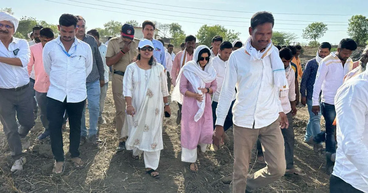 The villagers of Pachegaon are hopeful that they will be able to tackle the water crisis with the help of Nabhangan Foundation 
