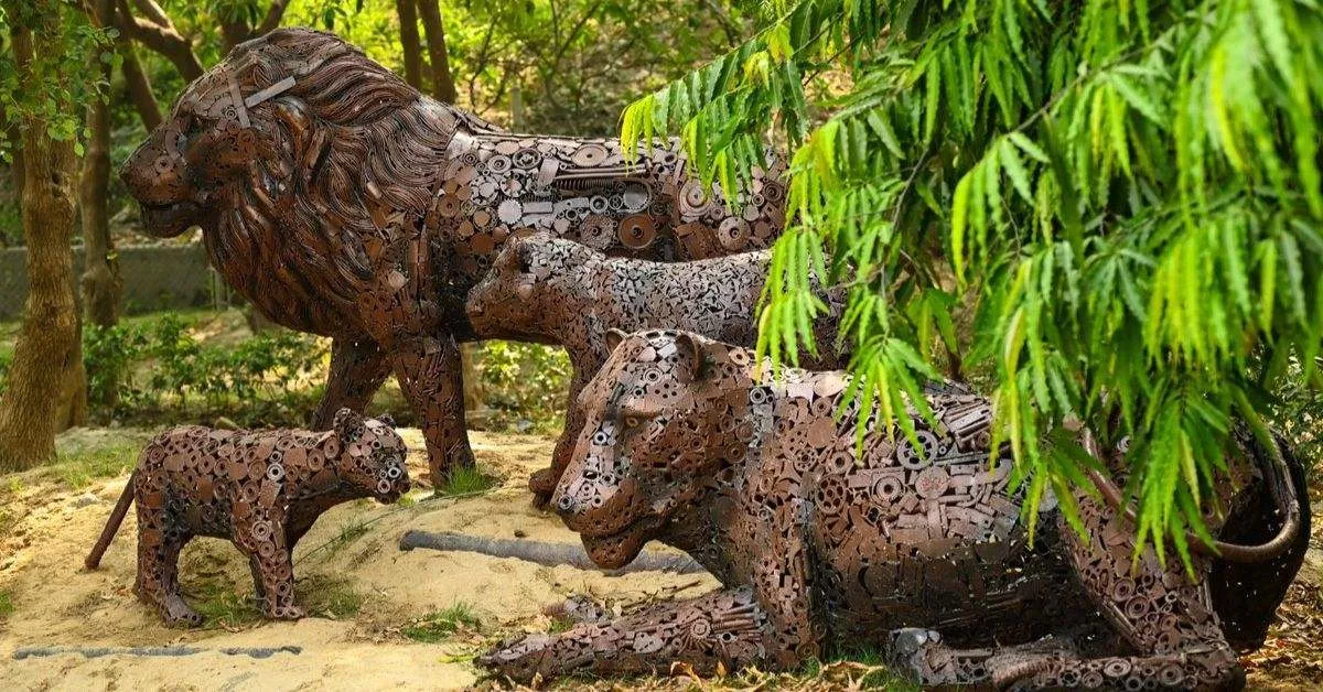 The structures not only promote sustainability but will also intrigue kids about wildlife and animals.<br />
