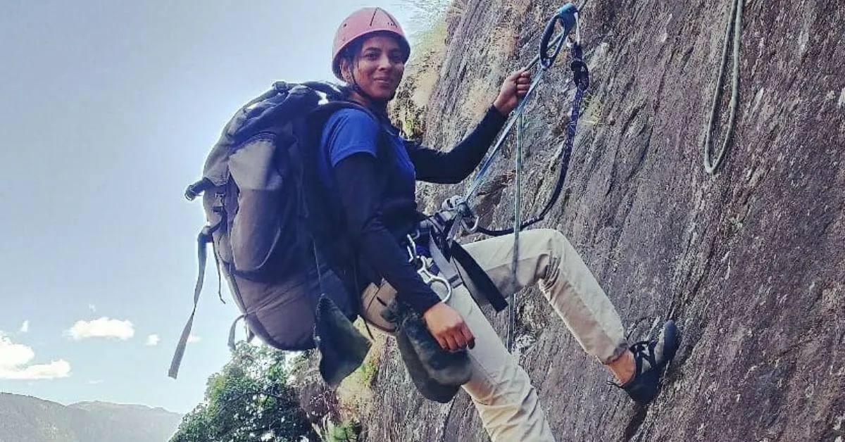 Bhawna was born in Tamia, a small tribal village tucked away in the hills of Chhindwara district, Madhya Pradesh.