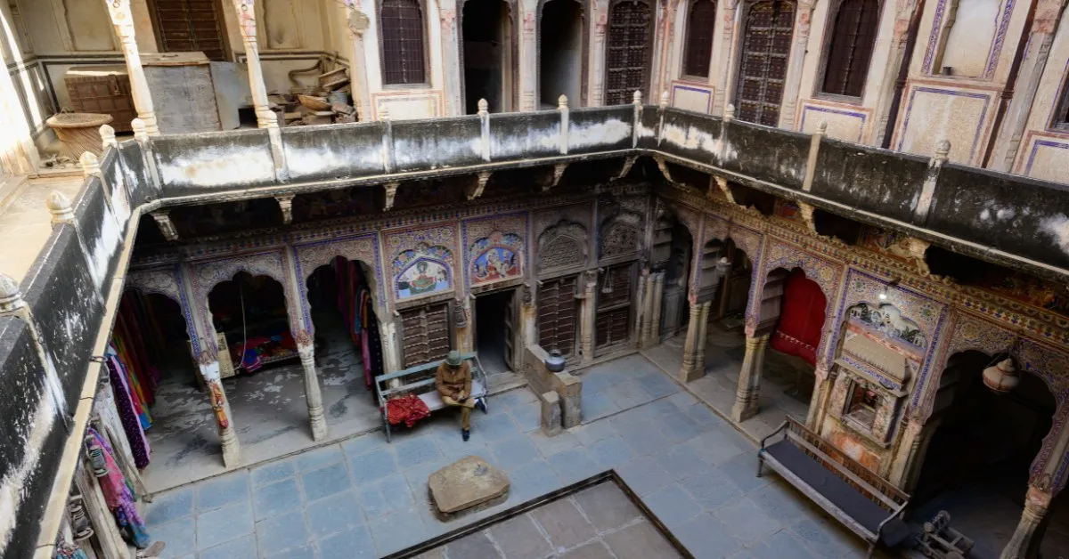 Havelis stayed cool in summer without a single fan or AC, all thanks to a smart courtyard in the middle.