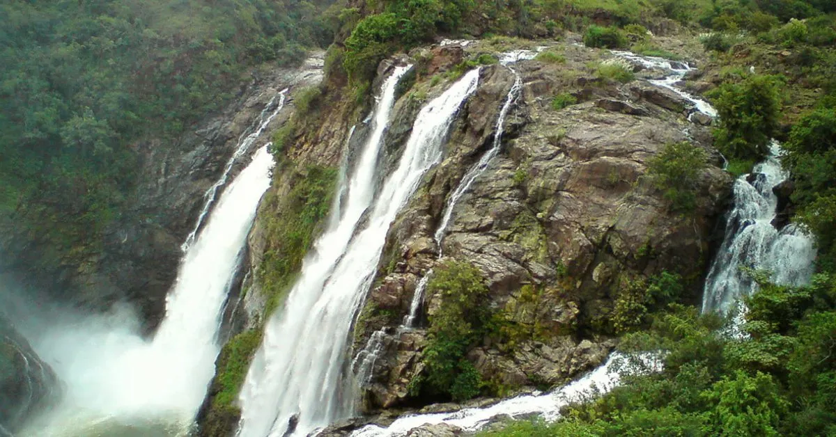 If you want to enjoy breathtaking views with your family, you can visit Chamundi Hills; Picture source: Sacred Walks