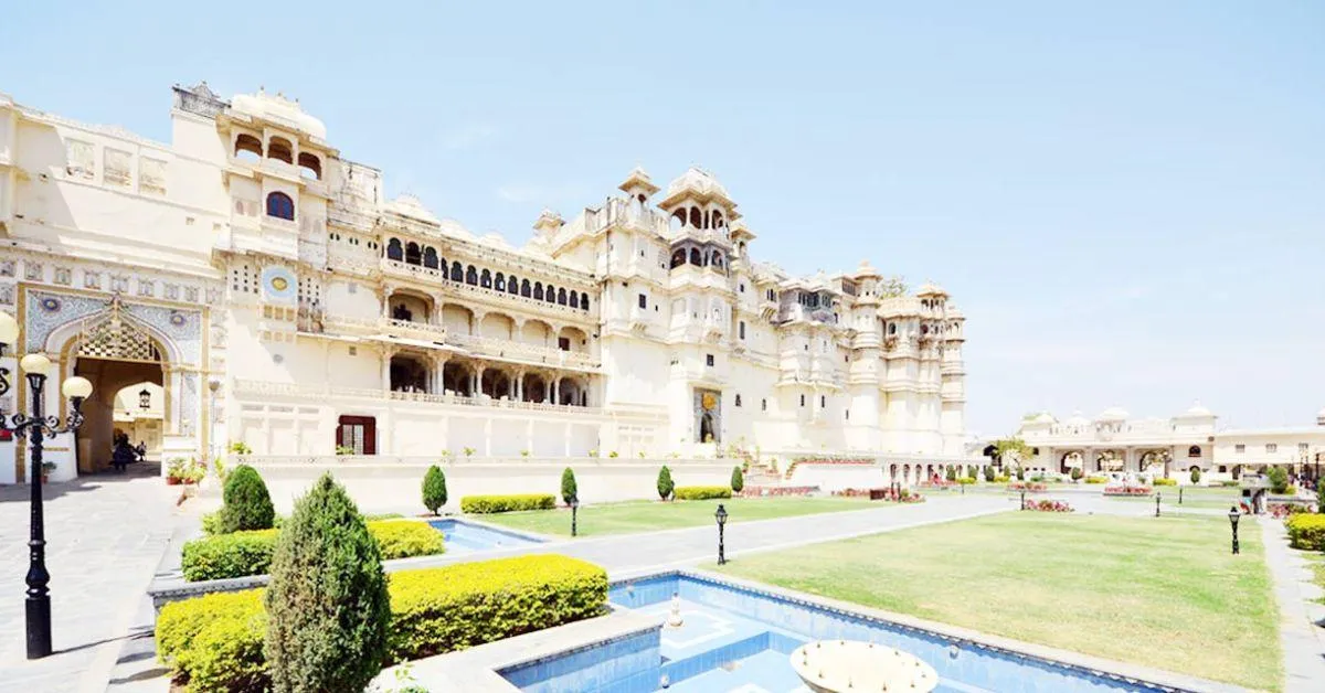 From mirrored chambers and marble balconies to tales of Maharanas on horseback, City Palace is a treat for kids.