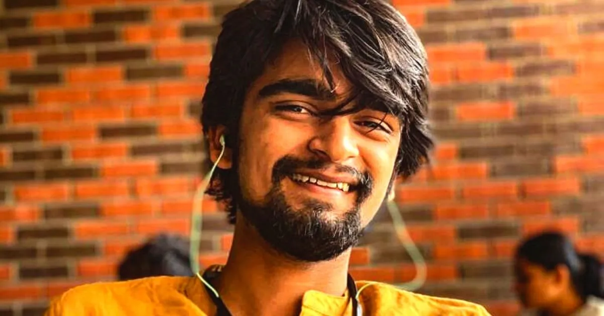 Aryan Mishra set up over 200 astronomy labs in rural schools with telescopes and VR, sparking STEM curiosity nationwide.