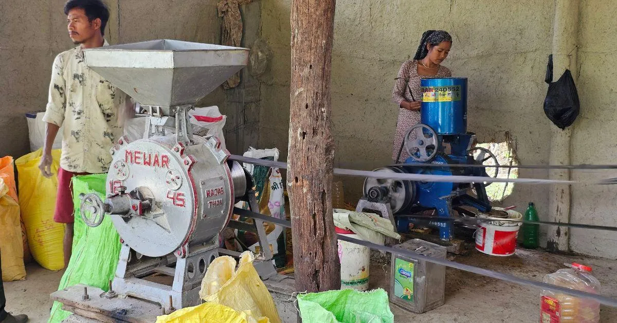 DD Solar Solutions is empowering people in rural India through solar powered atta chakkis that help them turn to entrepreneurship 