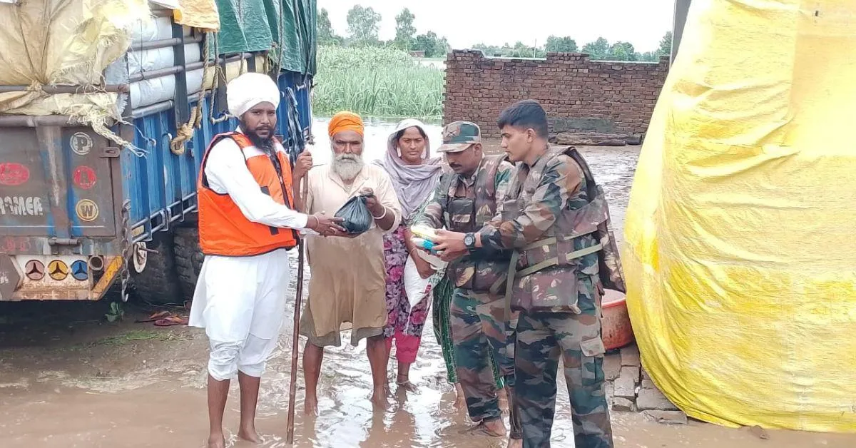 Kalgidhar Trust is one of the many NGOs conducting relief and rescue operations on the ground supported by Donatekart