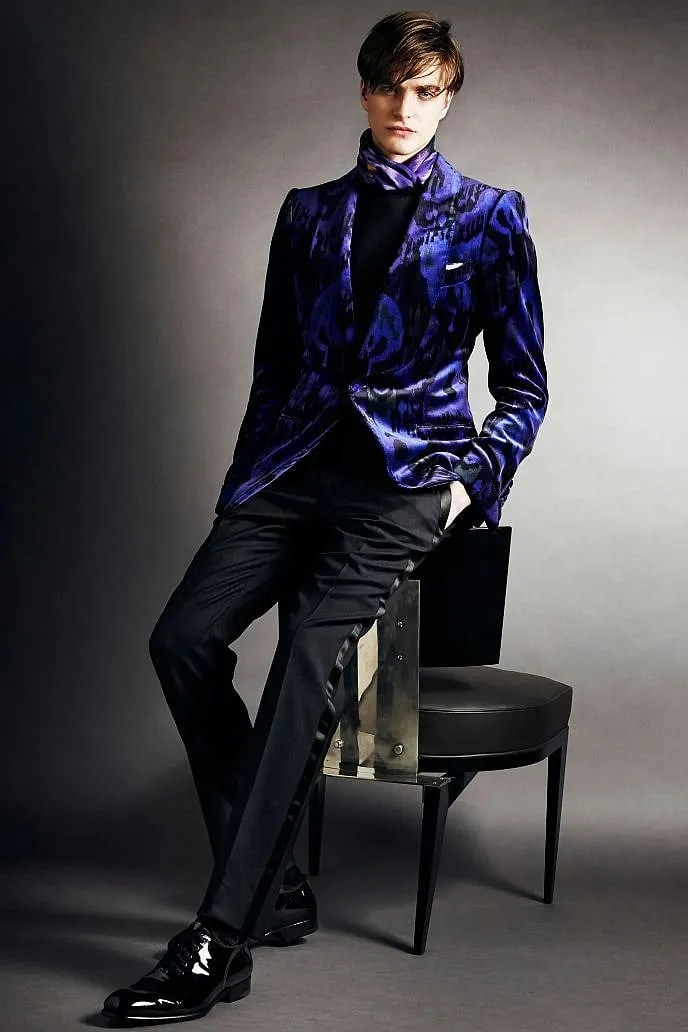 Tom Ford's velvet suits set the trail for a new male archetype 