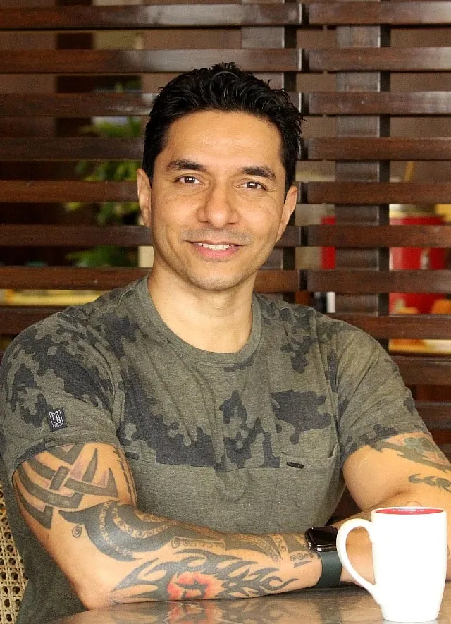 Luke Coutinho explains that generally, one-two palm-sized rotis in a meal should be good 