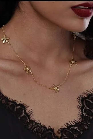 Hyderabad-based biotechnologist Aarushi Singh launched jewellery brand Aarka as a side hustle two years ago at the age of 23 