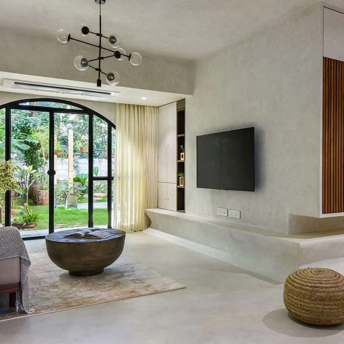The Naked House by Studio TAB