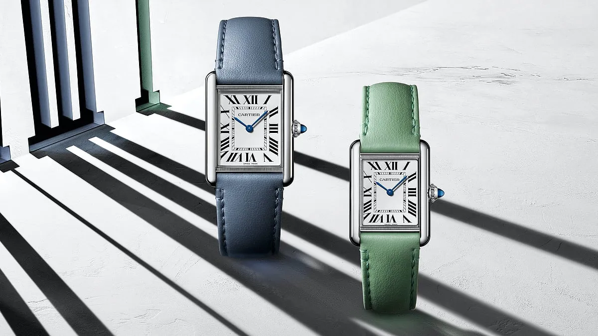 Cartier TankMade especially famous by Jackie Kennedy, the Cartier Tank’s history goes back to 1917 when Louis Cartier designed a watch inspired by the battle tanks he saw during World War 1 (a decidedly masculine inspiration for the quintessential ladies watch). Cartier was a jeweller, and thus very particular about what the watch would look like on the wrist, and it looked sensational. It was the choice of royalty (Princess Diana) and movie stars (Grace Kelly, Greta Garbo) and is still arguably the most important watch in Cartier’s line-up. The OG, if you will. 