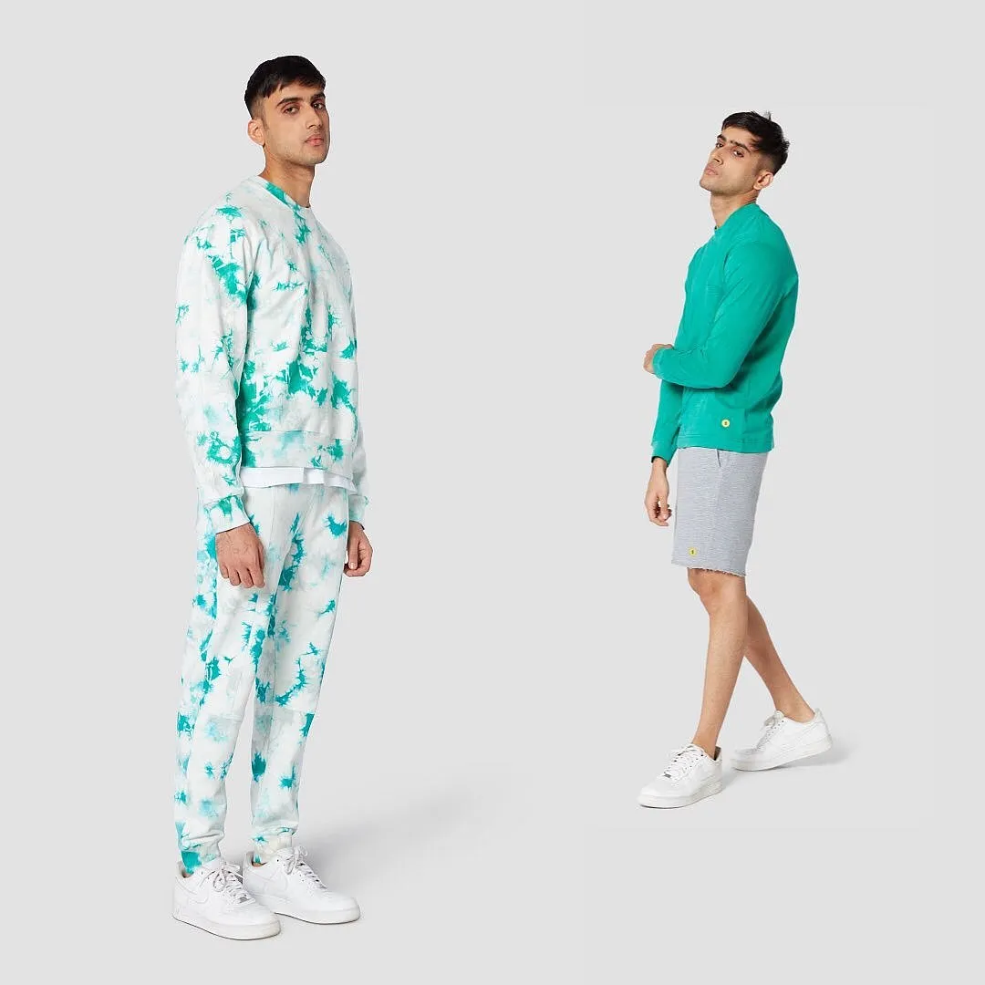 CityOfAfter giving men their wardrobe’s bread and butter (doesn’t matter how ‘with it’ you are, every guy needs a couple of shirts), Bombay Shirt Company’s founder Akshay Narvekar is now stuffing your closet with tailored luxury basics by way of his label CityOf. Solid T-shirts, shorts and sweats that are comfy and high on quality. Most importantly, the Mumbai-based brand erases Marks & Spencer and Jockey from your fashion vocabulary. Even while sleeping.Prices starting from: ₹890Available at: Bombay Shirt Company 
