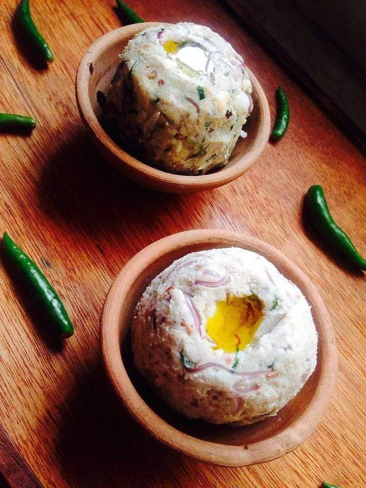 Kanthal Bichi Sheddho bhaat is another variation of a much loved dish  