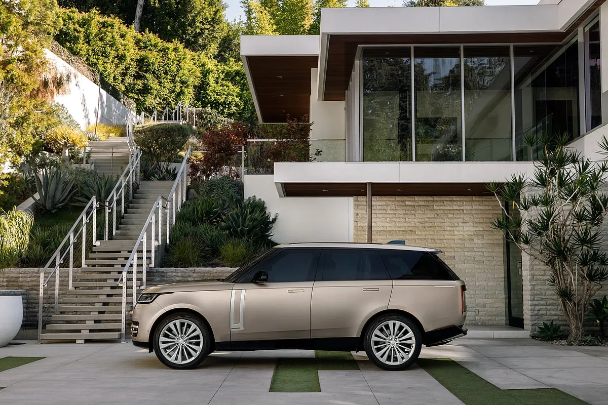 Range Rover This is what some say will be the anathema to Rolls-Royce’s Cullinan. Honestly, we don’t really know. And we don’t really care because in the world of extra-large SUVs, the Range Rover is right at the top. It is loaded with presence, and nothing can match it for its combination of comfort, luxury and driving pleasure, not to mention outright capability. The 2022 Range Rover sports a brand new design that harks back to its legacy but can still offer a distinct freshness. The materials used have changed too, for greater longevity, without losing the aesthetic appeal and the feel of luxury. There’s air suspension attached to independent double wishbones up front and a five-link axle at the rear on the tech front. As for powertrain options, we’ll have to wait until the launch to hear about what you can buy in India. 