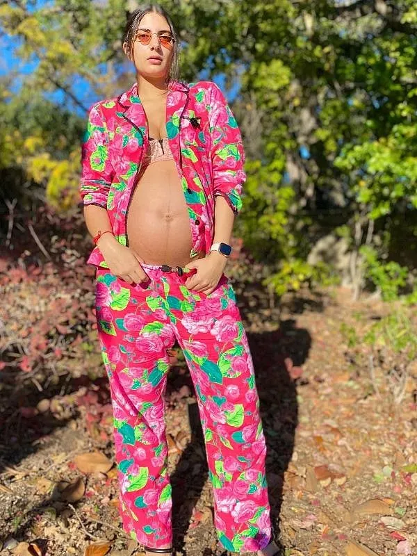 Influencer Sanjana Rishi documented her maternity style on Instagram, despite receiving flak and criticism from internet trolls 