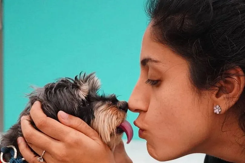 Prolific on social media, Mitali Salvi effectively demonstrates tips and tricks on dealing with your canine baby; Image: Mitali Salvi  