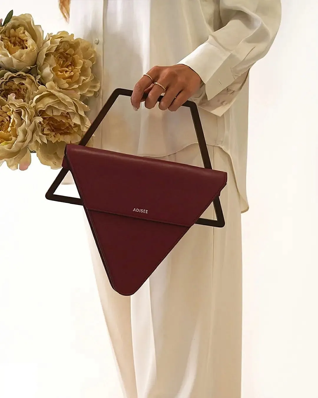 AdiseeBefore she founded Adisee, Aditi Khorana worked with Strathberry, a Scottish brand whose crossbody bags and totes are famous for being a mainstay in Meghan Markle’s closet. Today, Khorana’s own brand, which combines classic colours with structured detailing to create everyday leather bags that are far from boring, has garnered quite the fan following. Adisee.co.in 