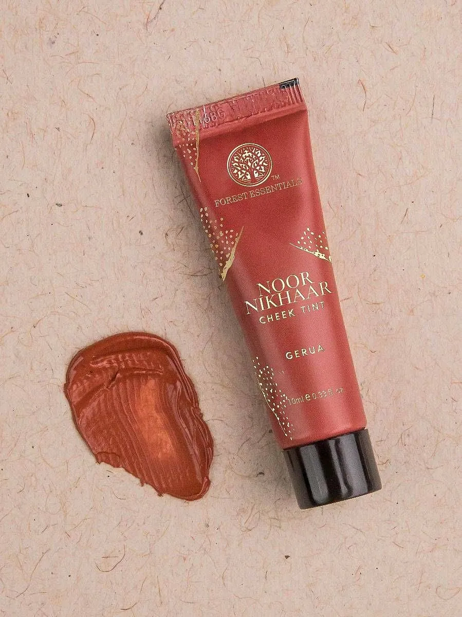 Forest Essentials Gulaabi Noor Nikhaar Cheek Tint₹1,350Shop hereThis has a mousse-like texture that has buildable coverage, gliding effortlessly onto your skin, leaving behind a sheer wash of pigment that looks skin-like all through the evening. Going on a date? This is the perfect blush to replicate the natural flush you’ll definitely be sporting already. It is made up of rose petal and beetroot dye, and has natural oils to nourish the skin, too. 