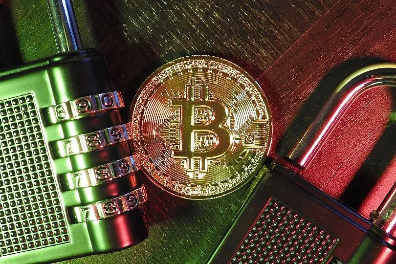 Investors like Warren Buffet are vehemently against the buying of cryptocurrency. Image: Pexels 