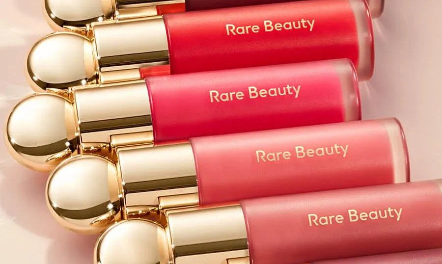 Rare Beauty Soft Pinch Liquid Blush₹1,500Shop hereWant to look like you’re in a Raphaelite-painting—flushed, warm and rosy-cheeked? This is the blush for you. It is super-pigmented, and a little goes a long way. The thick liquid-cream is very buildable, so apply two or three dots on your cheeks with the doe-foot applicator, and then blend upwards and outwards for a seamless finish. 