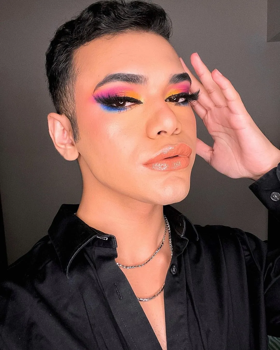 Deep PathareIt is clear that Deep Pathare just loves make-up, and if you want to reinvigorate your love for it and step outside of your red lipstick and black eyeliner comfort zone, it pays to follow him for a reminder that indulging in a dramatic lip and a lit-from-within highlight can in fact be a lot of fun. 