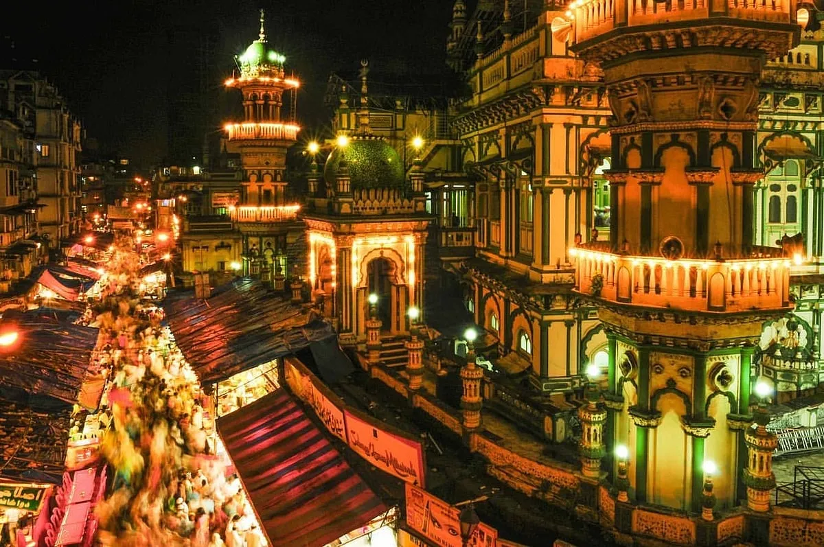 Hashim Badani, @hashimbadaniMumbaiAn established photographer with a varied repertoire, Hashim Badani is rooted in the city of Mumbai. Badani lovingly and vividly documents Mumbai’s stories, both past and present. His series on the writer Saadat Hasan Manto is a tribute to his city neighbourhood–Byculla and its surroundings. It’s a stunningly imagined way to show Mumbai that once was Bombay. The Manto series has architecture, city stories and scenes from the writer’s life presented in small fictional installments. Just as Manto was rooted in Bombay and demonstrated that through his fiction, Badani is doing the same with his creative take. A small quibble though–we want more! 