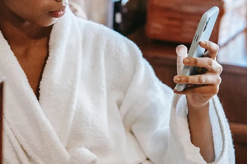 It doesn’t matter what you’re scrolling through or watching—nothing beats the sheer joy of finding these few hours of doing something you think you’re enjoying. Photo: Pexels 