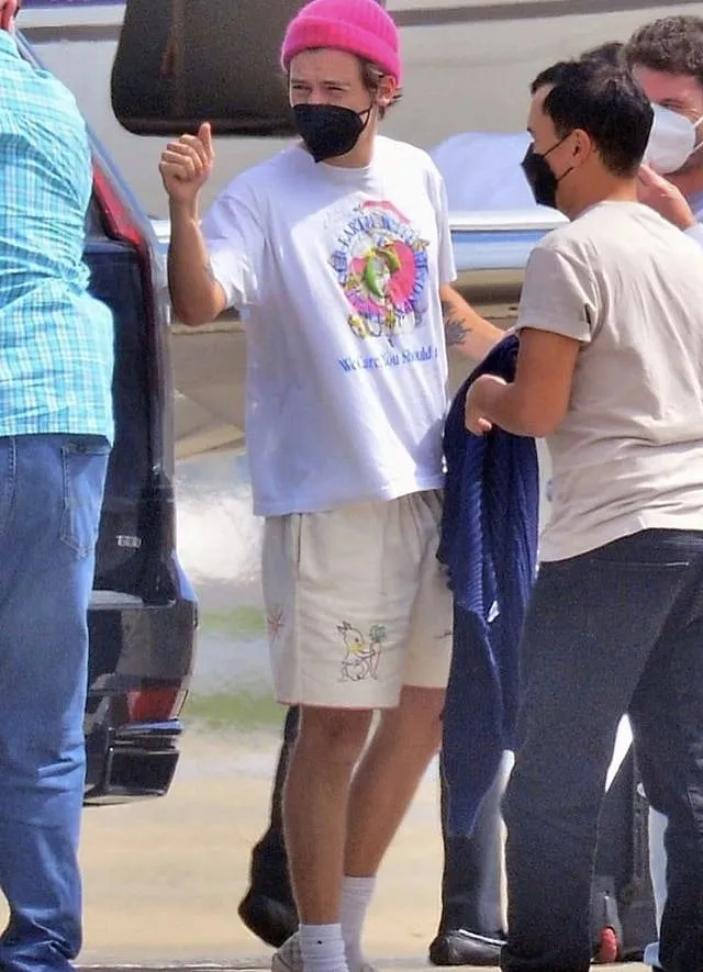 Jaipur-based menswear label Harago's embroidered shorts worn by Harry Styles 