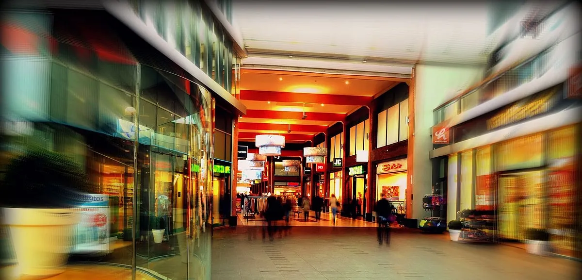 Malls allow us to touch and try a potential purchase, they give us access to the expertise of a store’s staff and are also more suited to the less tech-savvy amongst us who find the many filters on e-commerce platforms more frustrating than helpful. Image: Pexels 