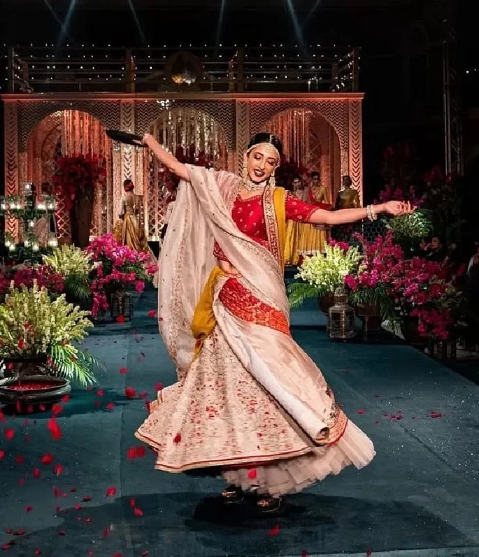 Anju Modi added a touch of extravagance during the showcase of her last bridal collection   