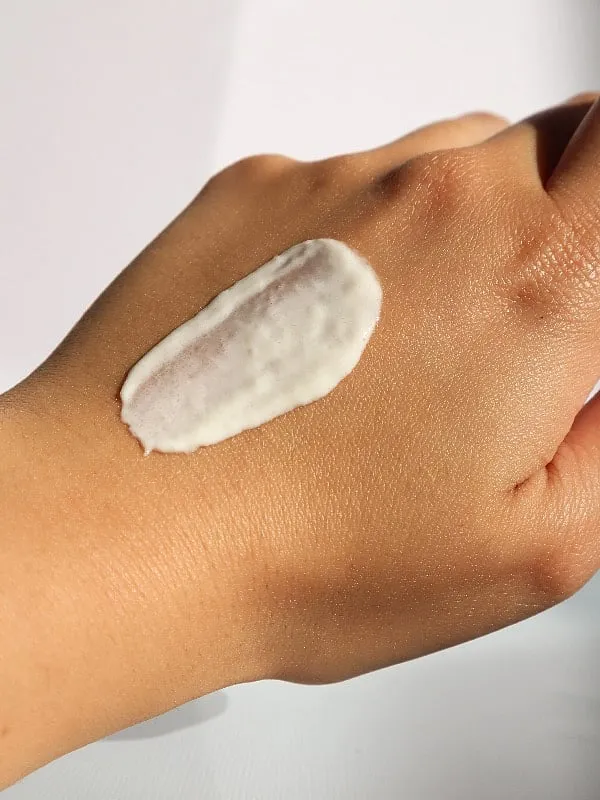 If we all had a dollar for every time someone told us the importance of wearing sunscreen every day, we’d never have to work for money. Photo: Pexels 