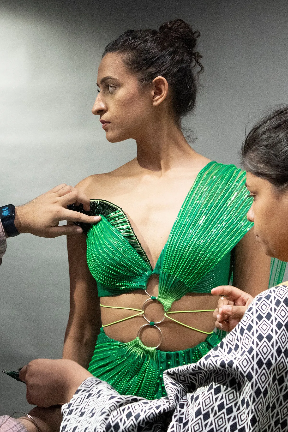 Aggarwal's new collection, ‘Pedesis’ speaks of new-age craftsmanship 
